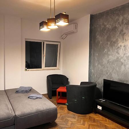 Emi Apartaments Bucarest Extérieur photo