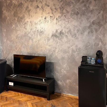 Emi Apartaments Bucarest Extérieur photo